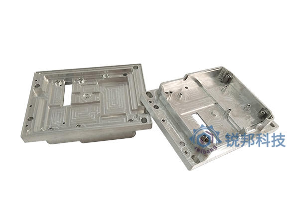 哪種產(chǎn)品適合CNC車床加工？