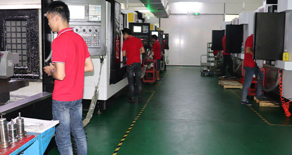 CNC生產(chǎn)車(chē)間